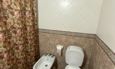 Casa en venta - 3 Dormitorios 2 Baños - Cochera - 300Mts2 - Santa Clara del Mar