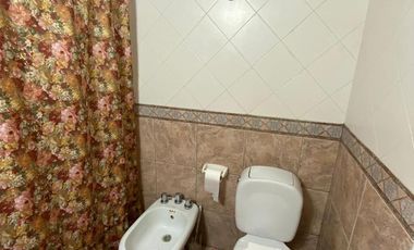 Casa en venta - 3 Dormitorios 2 Baños - Cochera - 300Mts2 - Santa Clara del Mar
