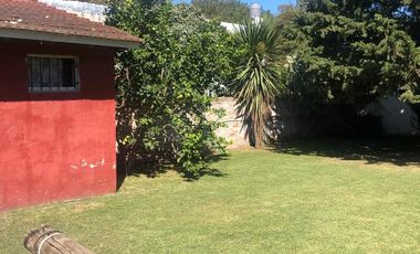 Casa en venta - 3 Dormitorios 2 Baños - Cochera - 300Mts2 - Santa Clara del Mar