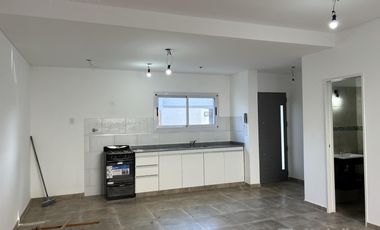 PH a estrenar, 3 ambientes, con cochera y patio