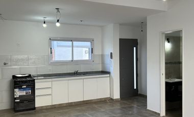 PH a estrenar, 3 ambientes, con cochera y patio