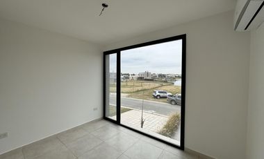 VENTA, CASA, SAN SEBASTIAN, AREA 7, LOTE AL 100
