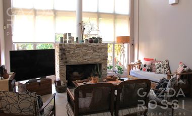 Casa en venta en Adrogue