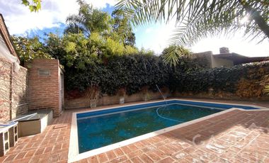 Casa en venta en Adrogue