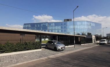 Cochera en venta en Pilar