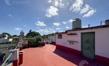 Venta PH 4 Ambientes en Planta Baja y Primer Piso en Villa Sarmiento