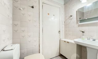 Venta PH 4 Ambientes en Planta Baja y Primer Piso en Villa Sarmiento