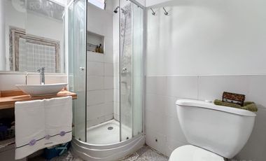 Venta PH 4 Ambientes en Planta Baja y Primer Piso en Villa Sarmiento
