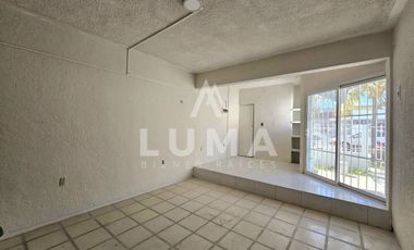 CASA EN RENTA COL. MIAMI