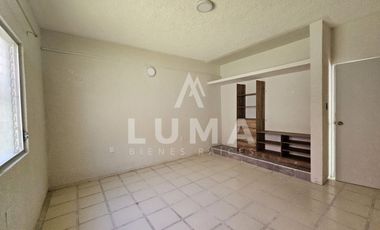 CASA EN RENTA COL. MIAMI