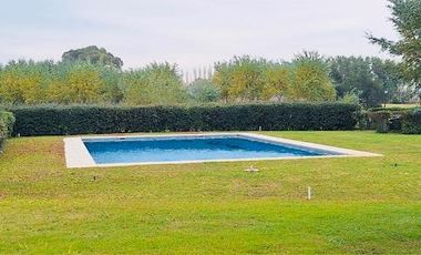 Lote en venta en Las Canuelas Club de Campo