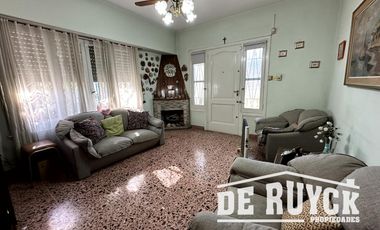 Hermosa casa en Villa La Florida