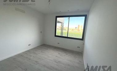 Casa - Puerto Roldán
