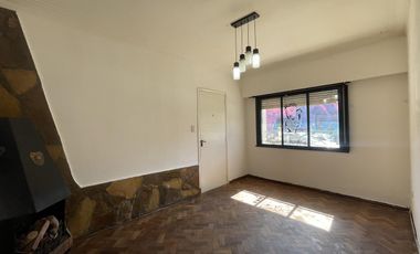 Departamento de 2 dormitorios en venta en La Plata