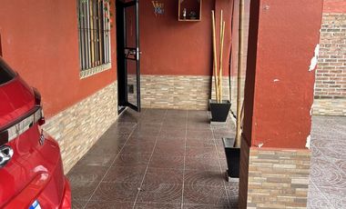DUPLEX 4 AMB CON JARDIN Y COCHERA - CAMPANA