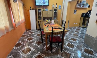 DUPLEX 4 AMB CON JARDIN Y COCHERA - CAMPANA