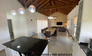 Casa en  venta, 7 ambientes - Lagos de Canning