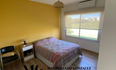 Casa en  venta, 7 ambientes - Lagos de Canning