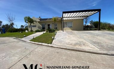 Casa en  venta, 7 ambientes - Lagos de Canning
