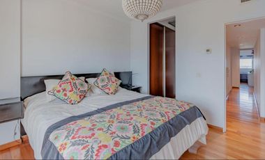 Departamento en venta - 4 Dormitorios 4 Baños - 182Mts2 - Lomas de Zamora
