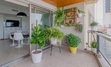 Departamento en venta - 4 Dormitorios 4 Baños - 182Mts2 - Lomas de Zamora