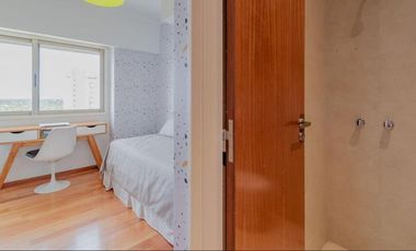 Departamento en venta - 4 Dormitorios 4 Baños - 182Mts2 - Lomas de Zamora