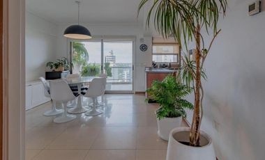 Departamento en venta - 4 Dormitorios 4 Baños - 182Mts2 - Lomas de Zamora
