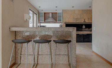 Departamento en venta - 4 Dormitorios 4 Baños - 182Mts2 - Lomas de Zamora