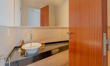 Departamento en venta - 4 Dormitorios 4 Baños - 182Mts2 - Lomas de Zamora
