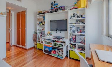 Departamento en venta - 4 Dormitorios 4 Baños - 182Mts2 - Lomas de Zamora