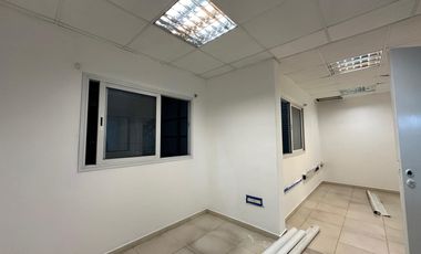 ALQUILER DEPOSITO 1900 M2  en  BENAVIDEZ TIGRE