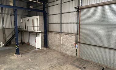 ALQUILER DEPOSITO 1900 M2  en  BENAVIDEZ TIGRE