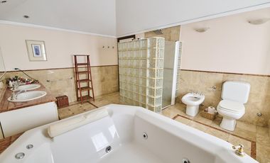 Casa en  VENTA - Las Lomas de Beccar - San Isidro