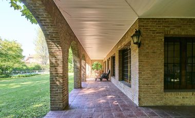 Casa en  VENTA - Las Lomas de Beccar - San Isidro
