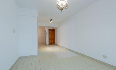 Departamento 4 amb. c/cochera apto crédito- San Telmo