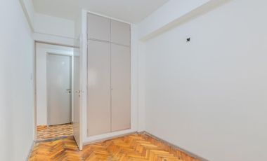 Departamento 4 amb. c/cochera apto crédito- San Telmo