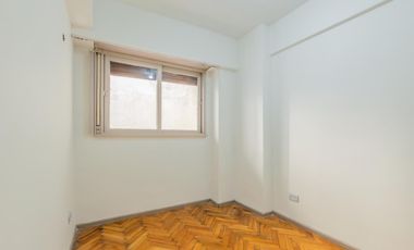 Departamento 4 amb. c/cochera apto crédito- San Telmo