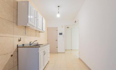 Departamento 4 amb. c/cochera apto crédito- San Telmo