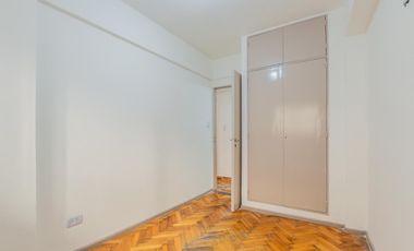 Departamento 4 amb. c/cochera apto crédito- San Telmo