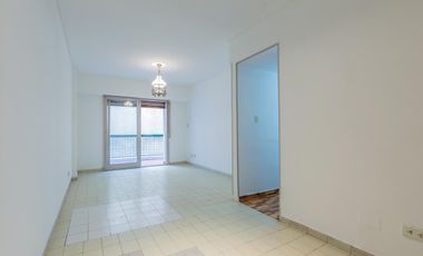 Departamento 4 amb. c/cochera apto crédito- San Telmo