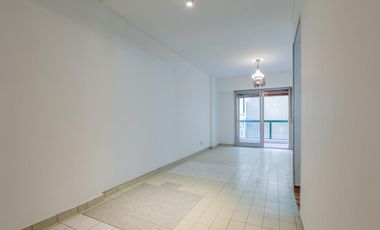 Departamento 4 amb. c/cochera apto crédito- San Telmo
