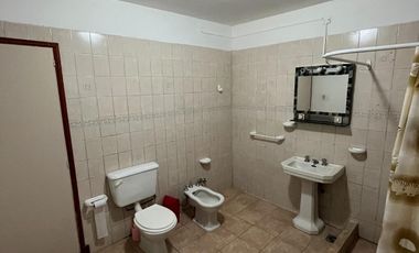 Casa en venta - 1 Dormitorio 1 Baño - 260mts2 - Miramar