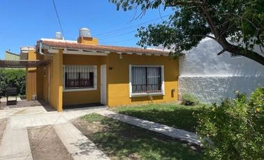 Casa en venta - 1 Dormitorio 1 Baño - 260mts2 - Miramar