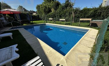 Casa en venta en Country Club Banco Provincia
