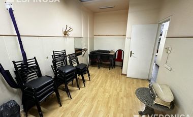 Departamento de cuatro ambientes en venta, Ramos Mejia Apto profesional.