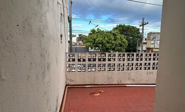 Boulogne, en venta, casa sobre lote propio con 2 dormitorios, ideal para mejorar