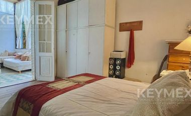 Venta PH en San Isidro 4 ambientes, pasaje seguro, cerca de plaza, café y tren