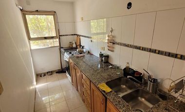 Departamento venta La Plata 2 dormitorios  cocehra zona bosque PRECIO REBAJADO U$D 75.000