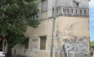 Casa a Reciclar 5 Amb.  en Venta en Ramos Mejia