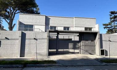 Oportunidad! PH a estrenar, 3 ambientes, con cochera y patio propio
